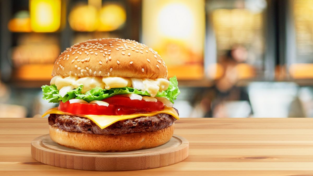 Un chef enseña cómo preparar la versión casera más cercana a la original salsa Big Mac.