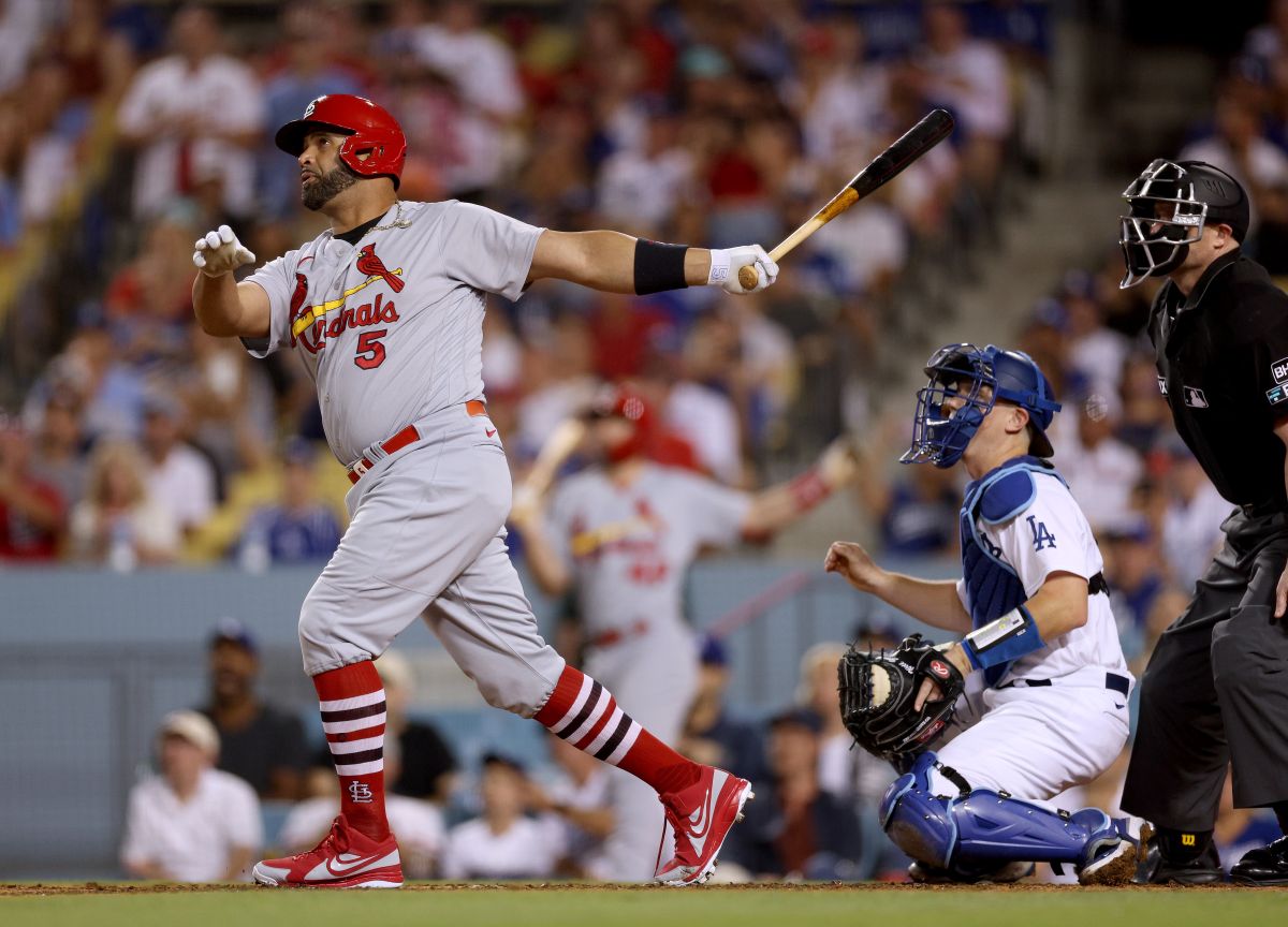 Albert Pujols llegó a los 700 jonrones en MLB.