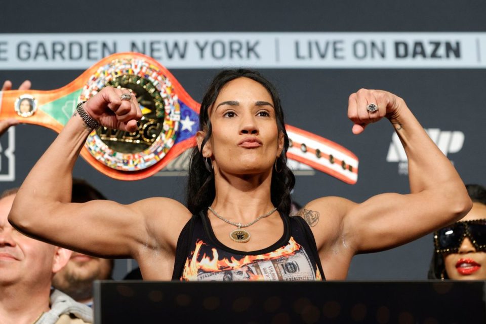 Amanda Serrano buscará el cinturón de la Federación Internacional de Boxeo.