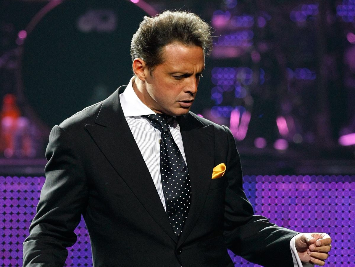 Luis Miguel.