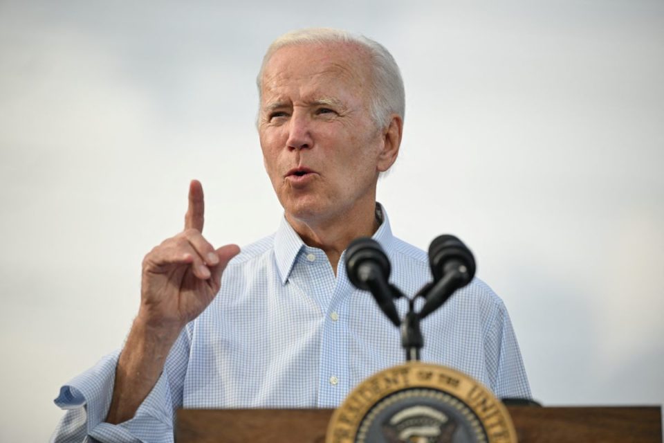 Biden celebra el Día del Trabajo pronunciando comentarios sobre la dignidad de los trabajadores estadounidenses en Pittsburgh.