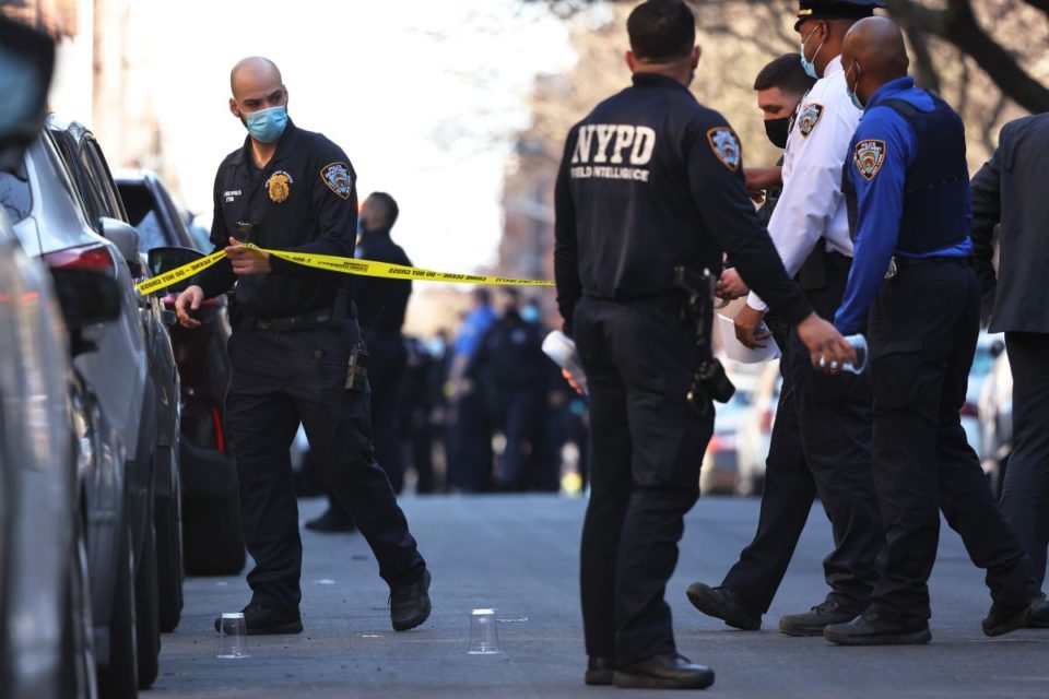 Este tiroteo se produce luego de un periodo violento de 24 horas en el distrito de Mott Haven.