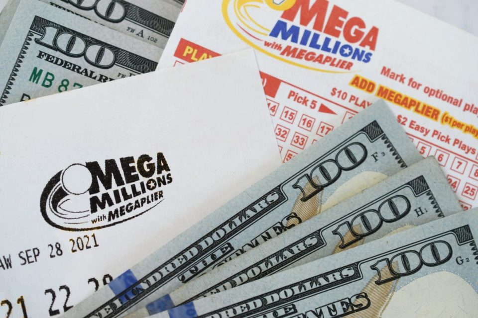 Hoy Mega Millions tiene un premio mayor de $210 millones de dólares.