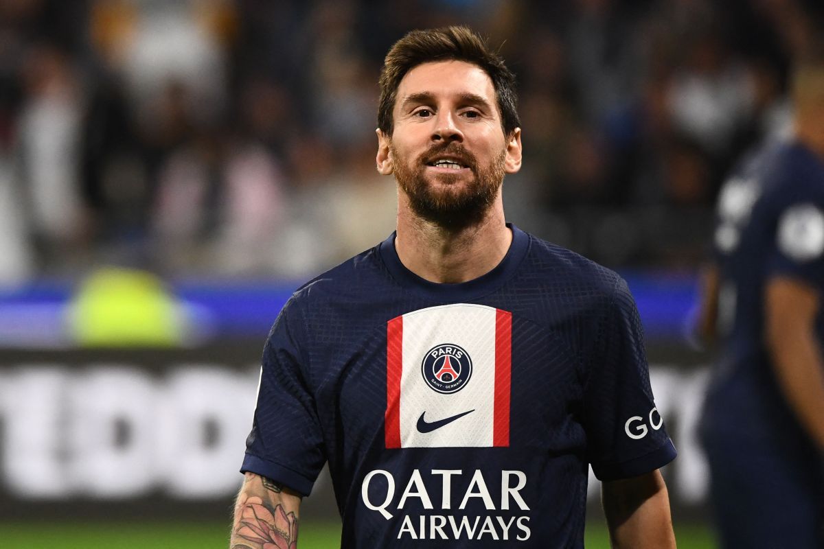 Leo Messi termina su actual contrato con el PSG en junio de 2023.