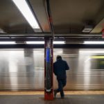 Pasajero en el Metro de Nueva York.