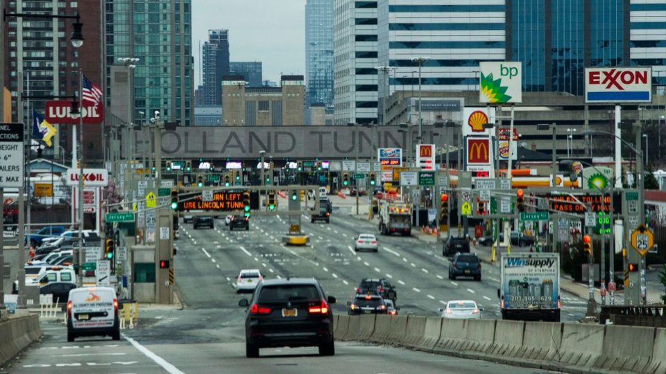 El Holland Tunnel es una conexión esencial para el tránsito en la Gran Manazana.