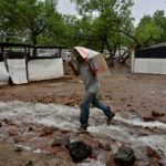 El huracán Orlene ha puesto en alerta a 273 municipios y 9 estados del occidente de México.