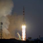 Rusia lanzó hoy con éxito el carguero espacial Progress MS-21.