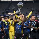 Jugadores de Independiente Del Valle se consagran campeones de la Copa Sudamericana  2022 al vencer a Sao Paulo.