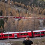 La compañía Rhaetian Railway opera el tren de 1.2 millas de largo.