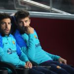 Gerard Piqué (D) y Jordi Alba (I) serían los perjudicados en la nueva jugada del Barcelona.