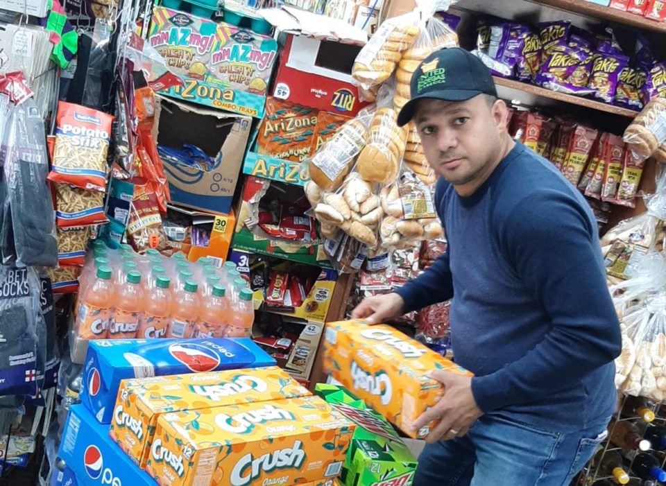 Juan Valerio fue el primer compensado luego de una cadena de robos en su tienda en El Bronx