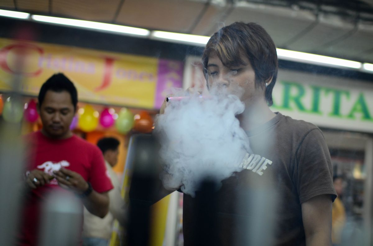 Preocupante aumento del uso de cigarrillos electrónicos en adolescentes.