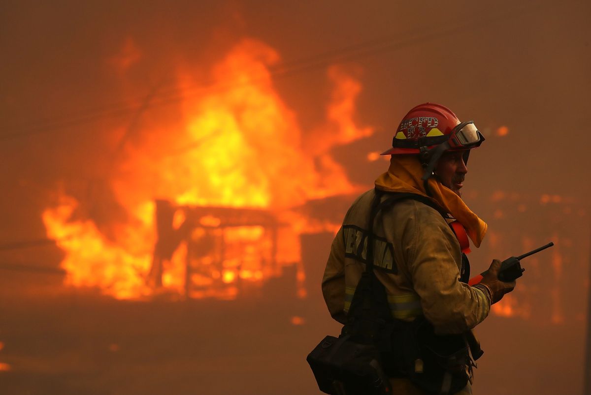 Los funcionarios todavía deben revelar una causa oficial del incendio y de la explosión en los próximos días. 