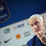 Deschamps durante la conferencia de prensa donde dio a conocer la convocatoria de Francia para Qatar 2022.