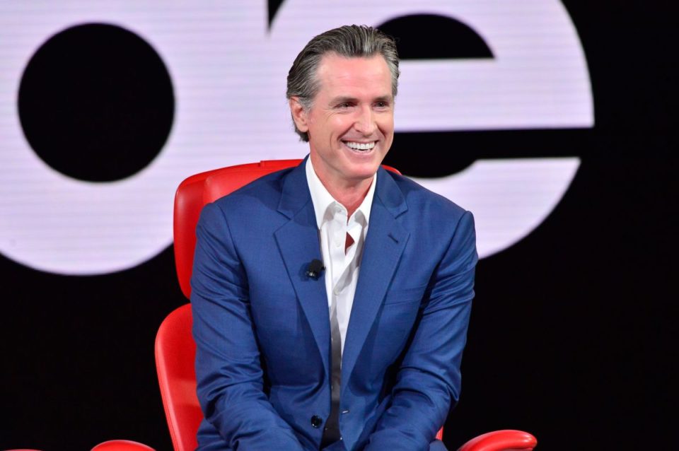 Gavin Newsom venció al retador republicano Brian Dahle.