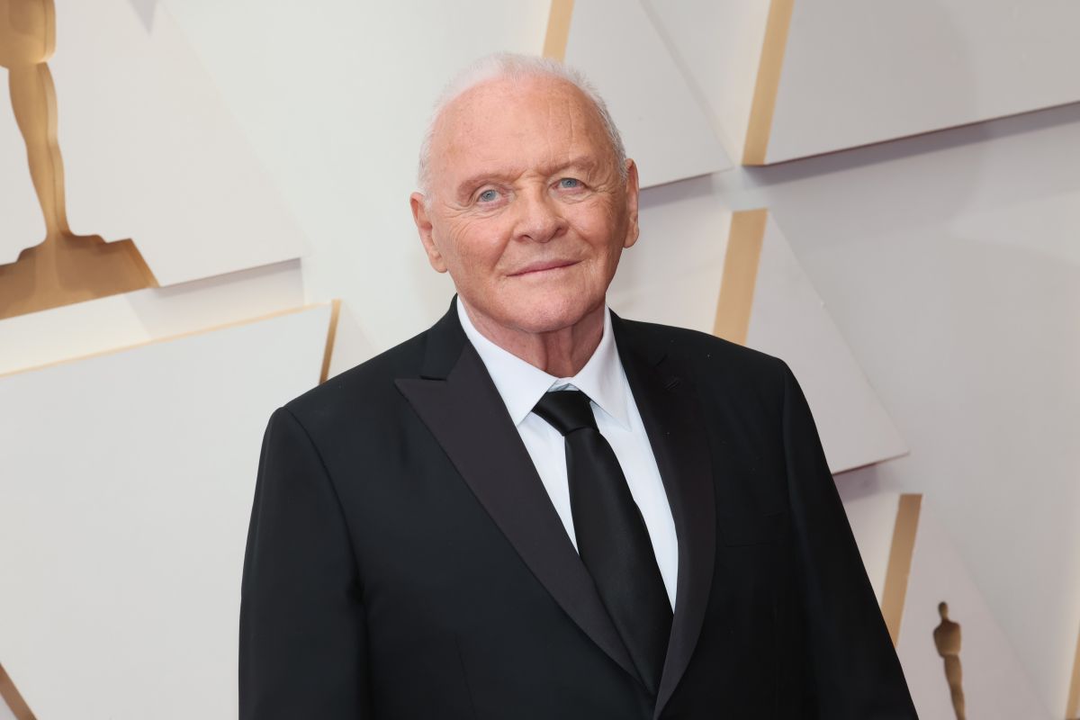 Anthony Hopkins era alcohólico al principio de su carrera.