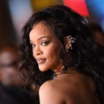 La empresaria Rihanna se robó las miradas de los internautas con el integrante más pequeño de su familia.