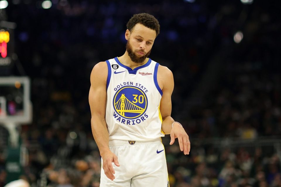 Stephen Curry es el líder ofensivo de los Golden State Warriors.