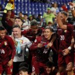 Jugadores de Venezuela celebran la clasificación al Hexagonal del Sudamericano Sub-20.