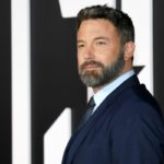 Ben Affleck atendió a los clientes en un autoservicio Dunkin' de Massachusetts.