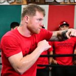 Canelo Álvarez comenzó a entrenar este lunes.