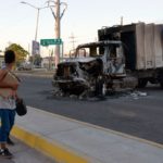 Actos violentos se reportaron en Culiacán, Sinaloa, tras el arresto de Ovidio, hijo de "El Chapo" Guzmán.