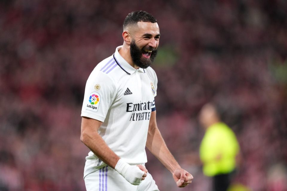 Karim Benzema luego de anotar su gol ante Athletic Bilbao.