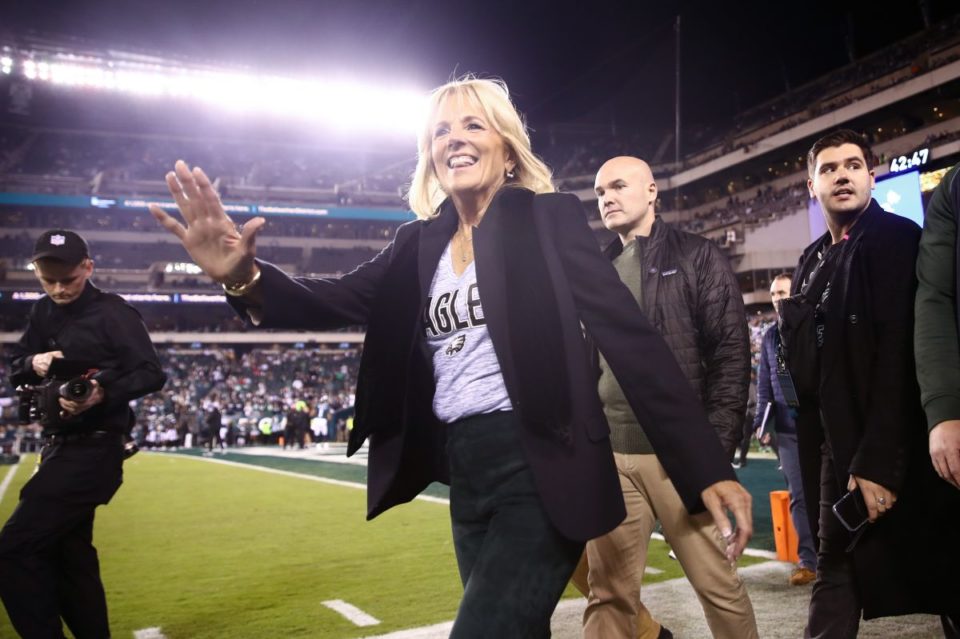 Jill Biden nunca ha ocultado su afición por los Eagles.