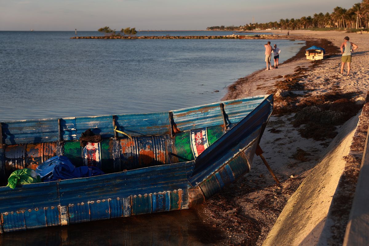 Slosar no dice cuantos inmigrantes viajaban en ese barco.