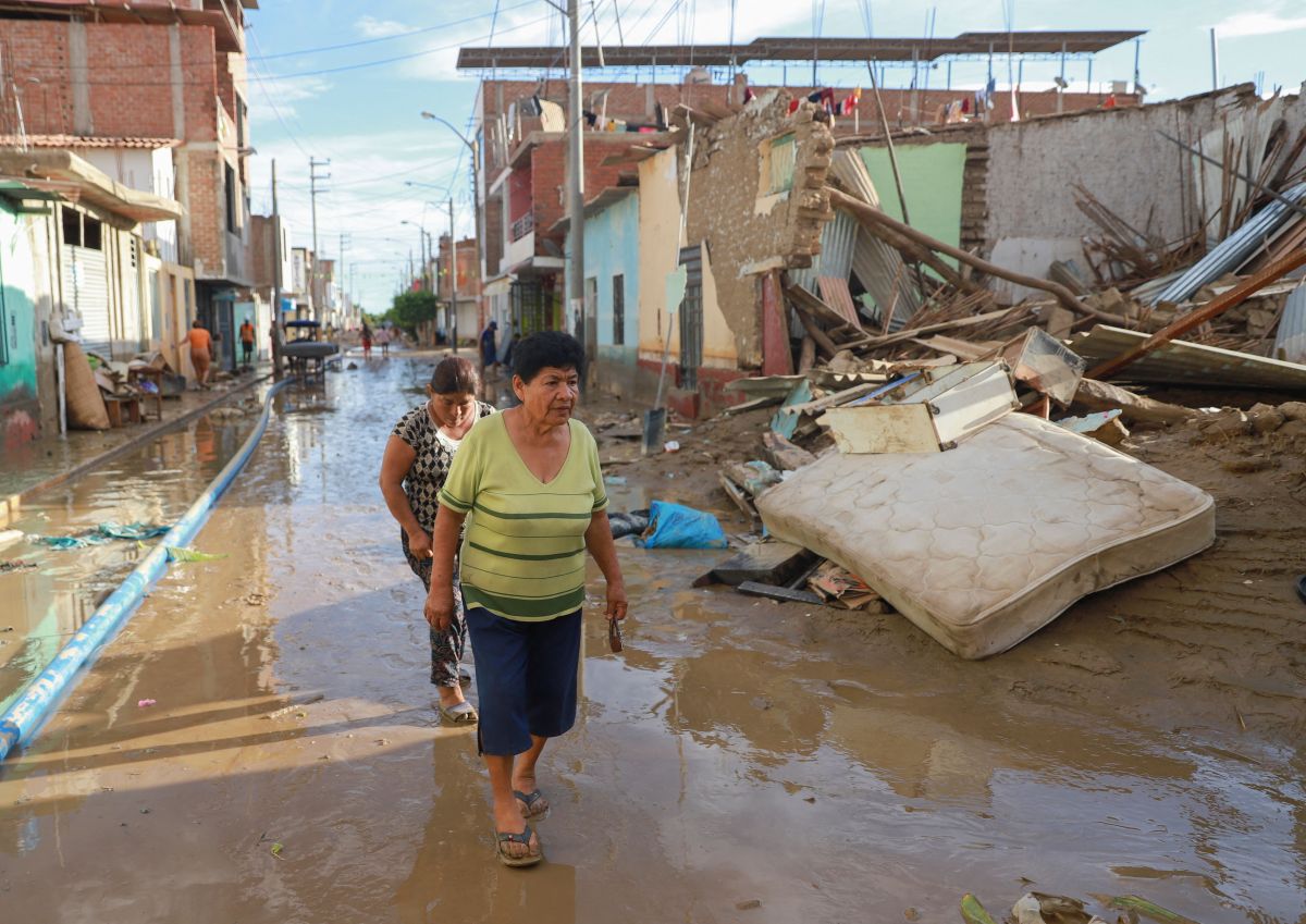 Se reportaron 1,326 viviendas destruidas y 3,173 inhabitables.