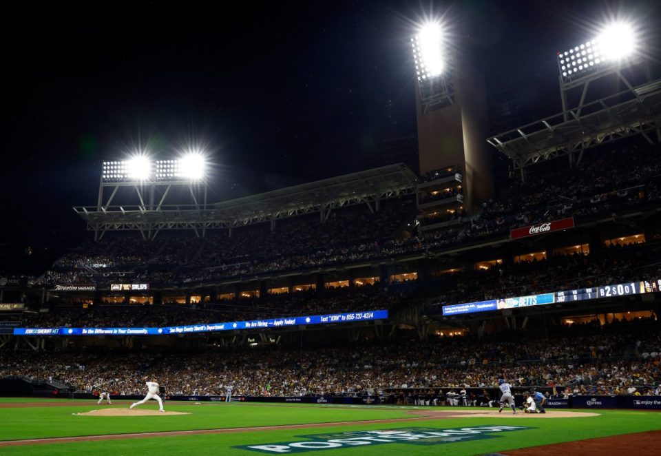 Dodgers Stadium en el Día Inaugural de la temporada.