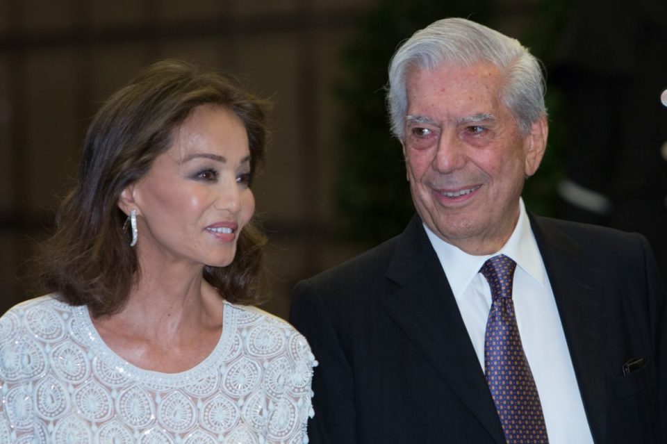 Isabel Preysler y Mario Vargas Llosa. Foto: Getty Images.