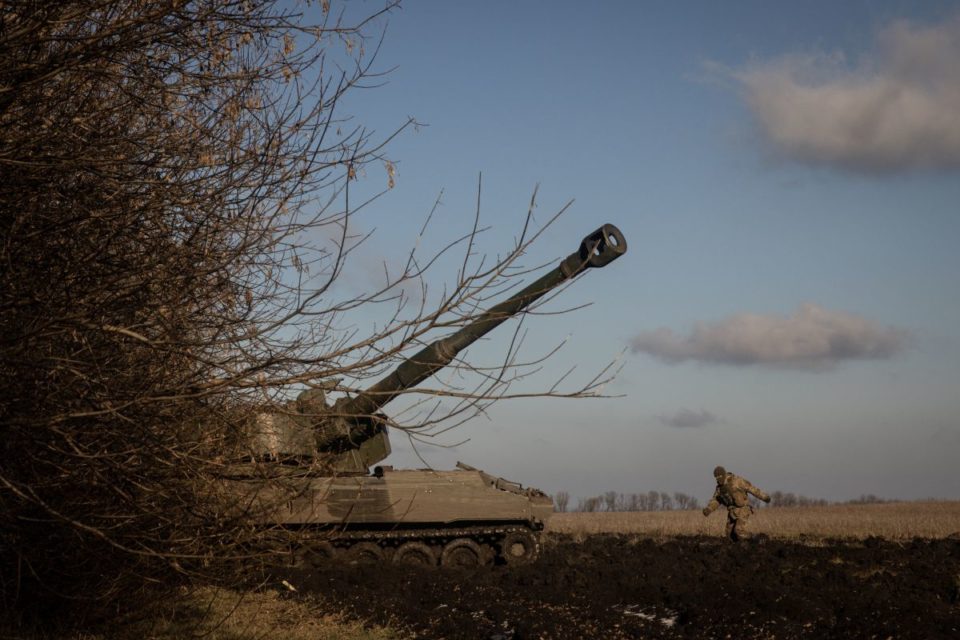 Tanque ucraniano en la ciudad de Vuhledar.