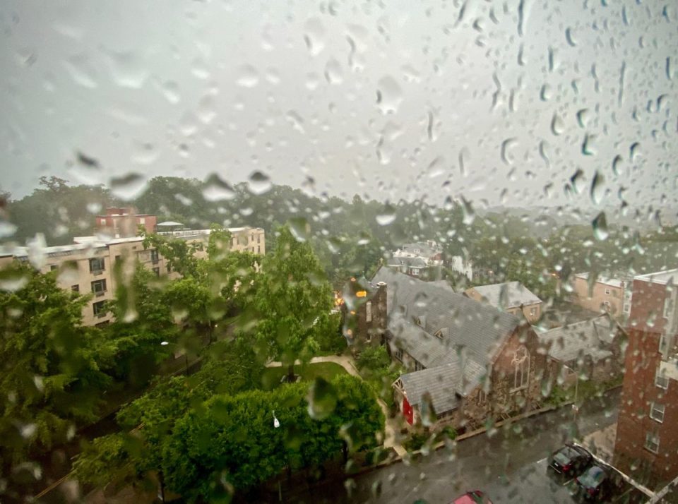Efectos de la tormenta tropical Isaías en Washington, D.C., en agosto de 2020.