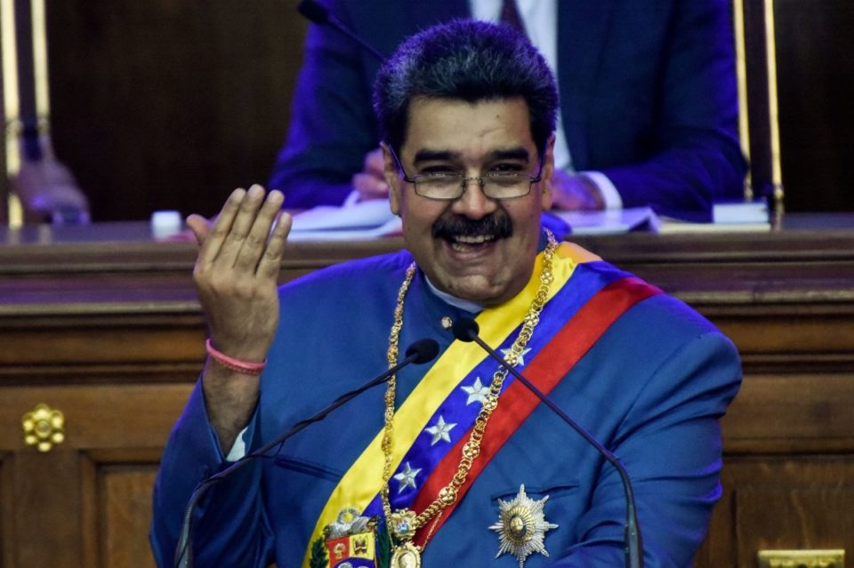EE.UU. habría iniciado negociaciones con Nicolás Maduro sobre petróleo.