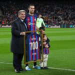Sergio Busquets durante un homenaje por sus 700 encuentros con el FC Barcelona.